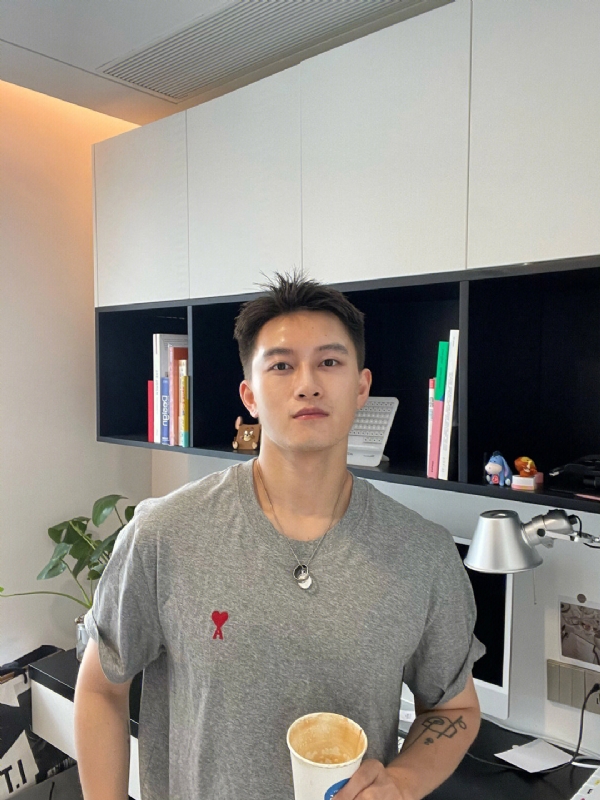 月光之下的第二张照片--北京上门女婿服务网